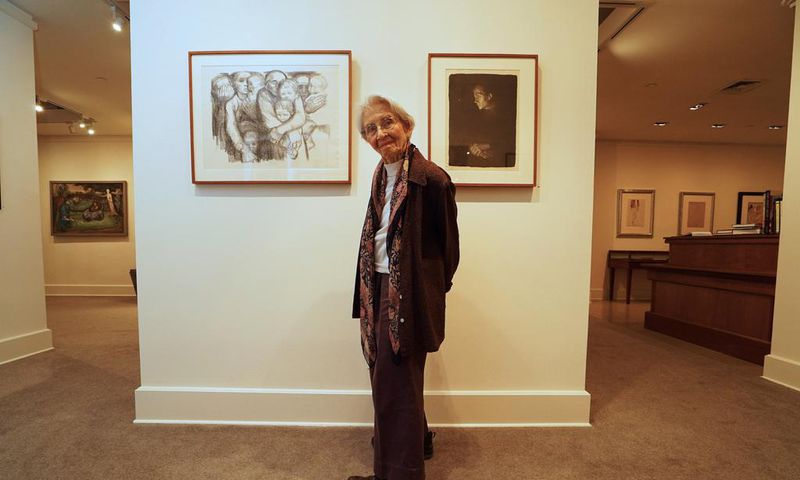 Hildegard Bachert, 98, Dies; Championed Klimt, Schiele and Grandma Moses