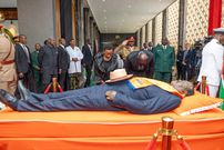 President William Ruto paying his last respect to former Prime Minister the late Raila Odinga