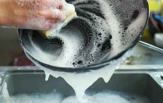 Cleaning untensils
