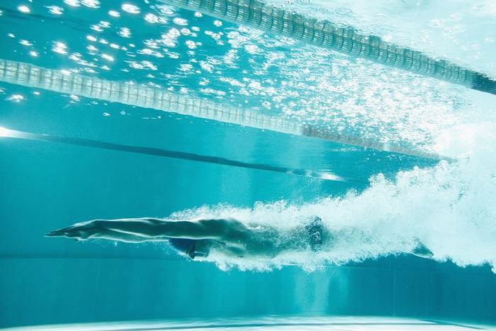 How to Lose Weight by Swimming
