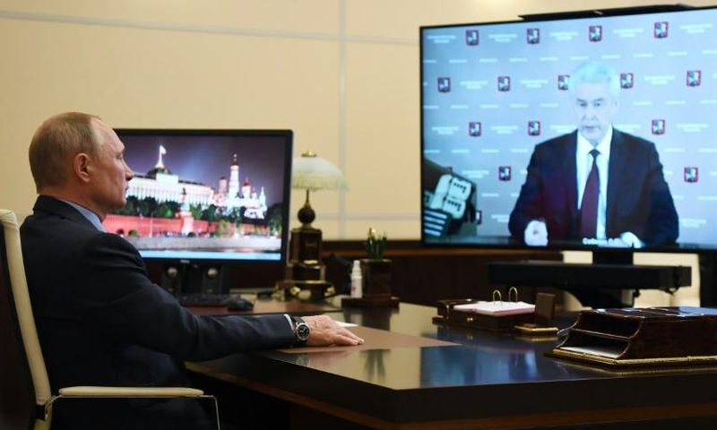 "We can already talk about the next steps out of the crisis situation," Moscow Mayor Sergei Sobyanin (R) told President Vladimir Putin during a televised video conference
