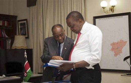 Kenyans to get free alcohol sanitizers after the latest government order issued by Head of Public Service Joseph Kinyua