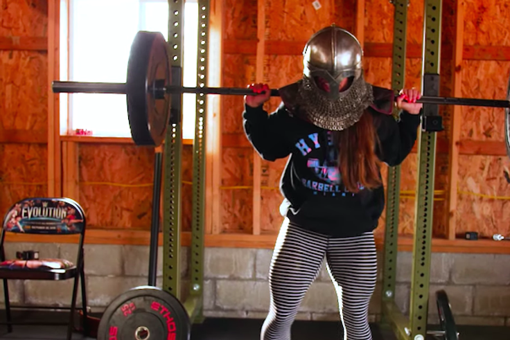 Powerlifters Go Head to Head With WWE Wrestlers