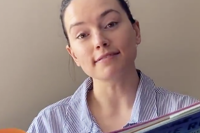Watch Daisy Ridley Read ‘Star Wars’ Book for Kids