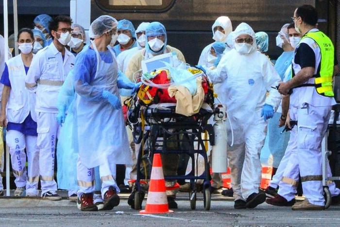 The number of daily deaths from the coronavirus has accelerated across the globe -- from fewer than 500 per day in mid-March, to more than 5,000 at the start of April and now nearly 7,500