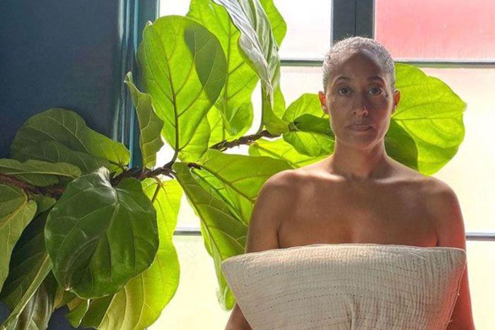 Tracee Ellis Ross Just Did The #PillowChallenge