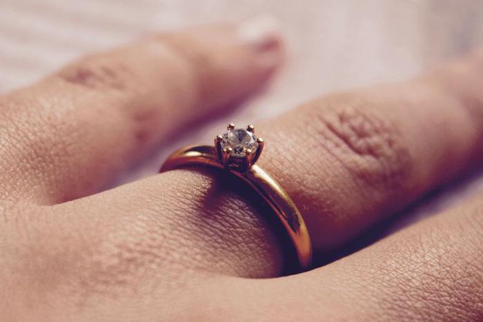 16 Signs You're In a Toxic Marriage