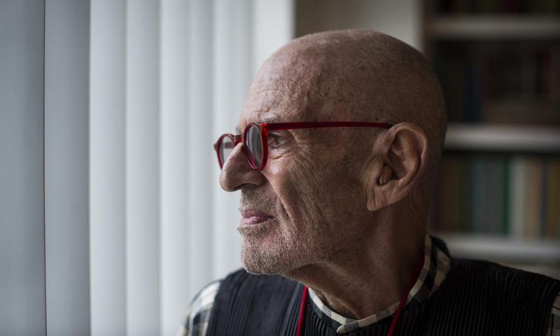 Larry Kramer, AIDS Warrior, Takes on Another Plague