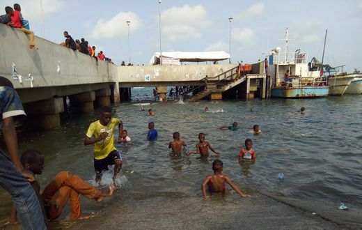 Swimming in Indian Ocean banned in fight against Coronavirus in Lamu County