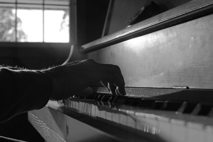 Francis and the Lights, Pop Star Interrupted