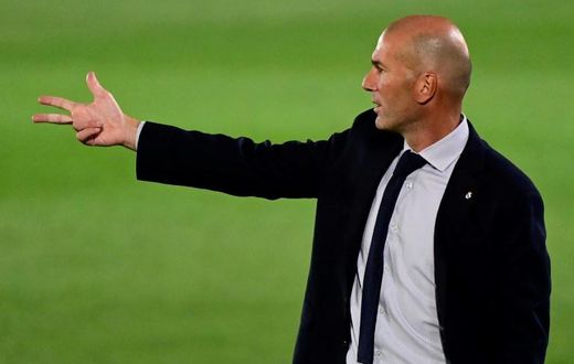 Real Madrid coach Zinedine Zidane has warned his players not to rest on their laurels