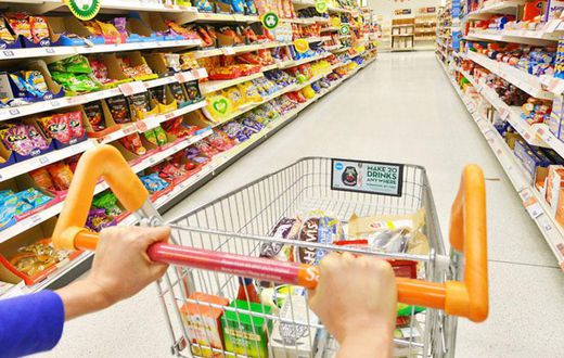 shopping (People Daily)