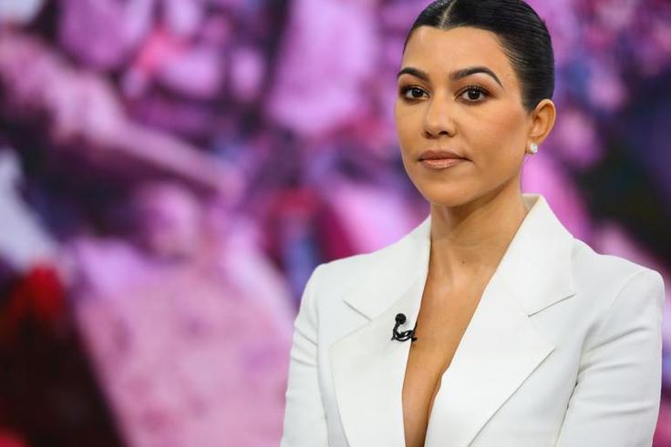 Kourtney Kardashian Loves The Aquis Hair Turban