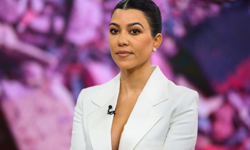 Kourtney Kardashian Loves The Aquis Hair Turban