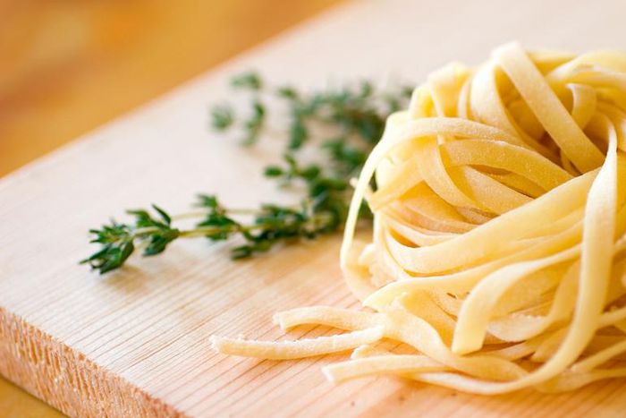 Watch Dr. Pimple Popper Pop 'Linguini' Whiteheads