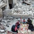 Tareq Abu Ziad and his family had to flee their hometown of Ariha as Syrian regime forces closed in -- but they returned to their destroyed home for a Ramadan meal