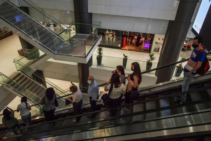 Customers at a shopping mall in Sao Paulo, Brazil on June 11, 2020, as the country passed 40,000 deaths from the new coronavirus