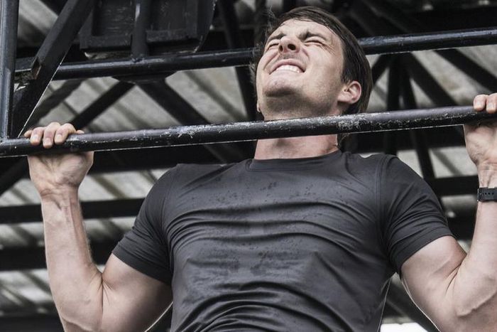 This Guy Did 10 Minutes of Pullups Every Day