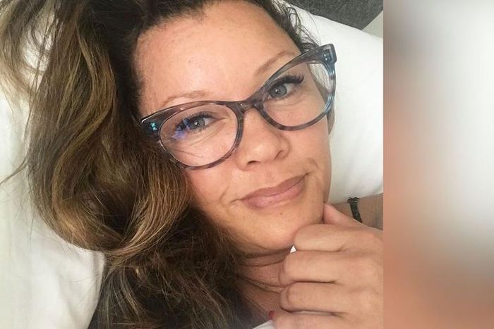 Vanessa Williams, 57, Shares No-Makeup Selfie