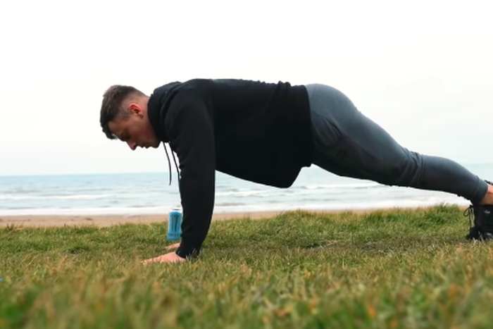 This Guy Claims He Did 10,000 Pushups in 24 Hours