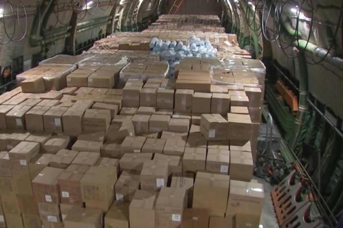 IMAGES of the Russian plane loaded and taking off from Chkalovsky military air base near Moscow. Russia announced it has sent a plane loaded with humanitarian aid to the United States, hit hard by the pandemic of the new coronavirus.