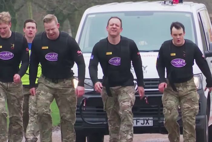 Soldiers Set Epic Record for Farthest Vehicle Pull