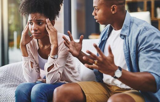 4 signs that show you are expecting too much from your partner