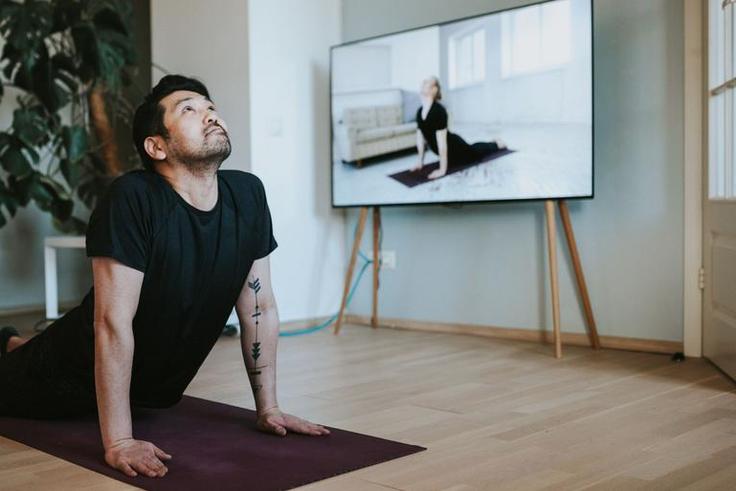 How Men Can Start Doing Yoga