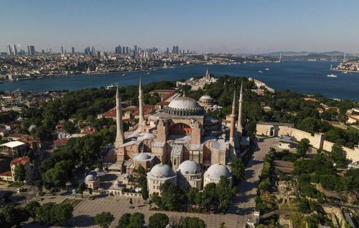 The sixth-century edifice -- whose stunning architecture is a magnet for tourists worldwide -- has been a museum since 1935, open to believers of all faiths