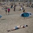 The health ministry recommends limiting the number of visitors to  beaches, creating boundaries and spacing umbrellas four metres apart