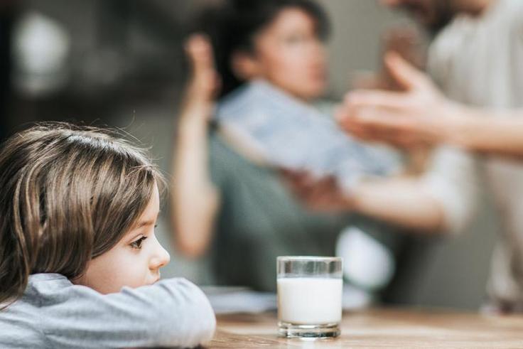Here's How To Handle Divorce While Raising Kids