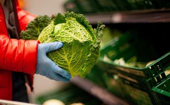 How To Go To The Store Safely During COVID-19