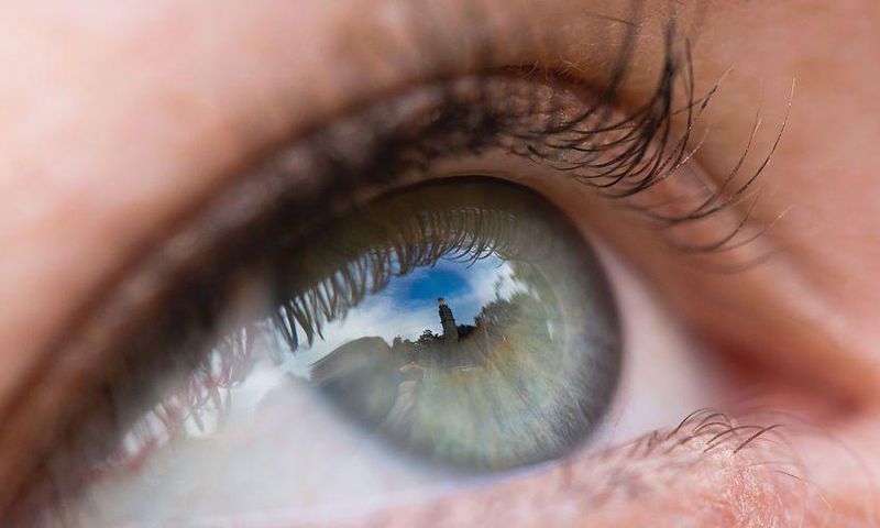 Dr. Pimple Popper Pops a Blackhead Next to an Eye