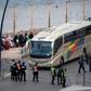 La police marocaine bloque la frontière avec l'enclave espagnole de Ceuta, le 13 mars 2020 à Fnideq