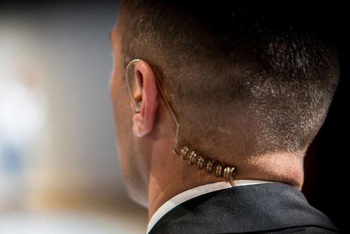 Dr. Pimple Popper Removes a Cyst's 'Bodyguards'