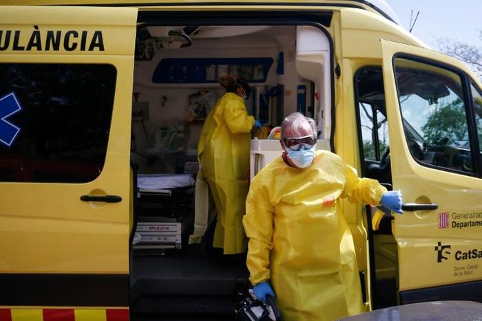 Although the epidemic has weakened its deadly grip on Spain, there has been no let-up in the "constant tension" faced by ambulance crews