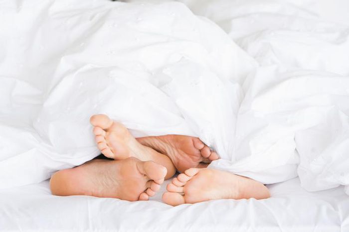 Is It Safe To Have Sex During The New Coronavirus?