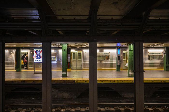 Coronavirus Ravages 7 Members of a Single Family, Killing 4