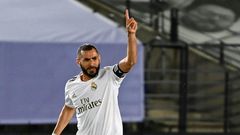 Karim Benzema scored his 23rd goal of the season as Real Madrid beat Alaves 2-0 on Friday.