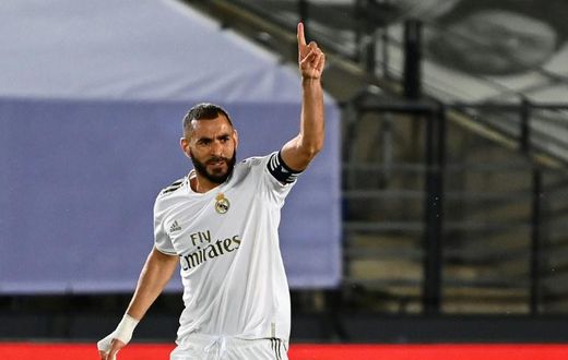 Karim Benzema scored his 23rd goal of the season as Real Madrid beat Alaves 2-0 on Friday.
