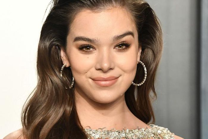 Hailee Steinfeld's Top 5 Beauty Products