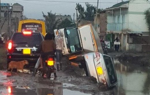 Photo of vehicles falling off a road go viral, Machakos Governor Alfred Mutua blames motorists