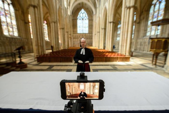 Places of worship will be reopened across the UK from June 15 for individual prayer