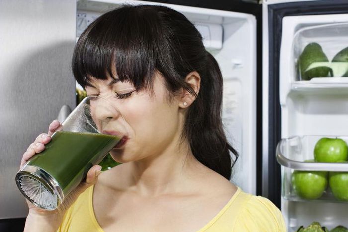 Dr. Pimple Popper Pops 'Green Juice' Inflamed Cyst