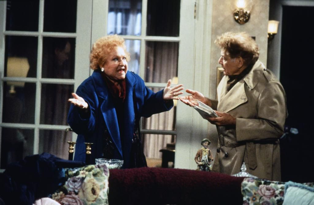 40 Photos of the Seinfeld Cast Then and Now