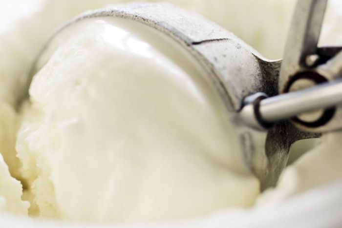 Dr. Pimple Popper Scoops an 'Ice Cream' Blackhead