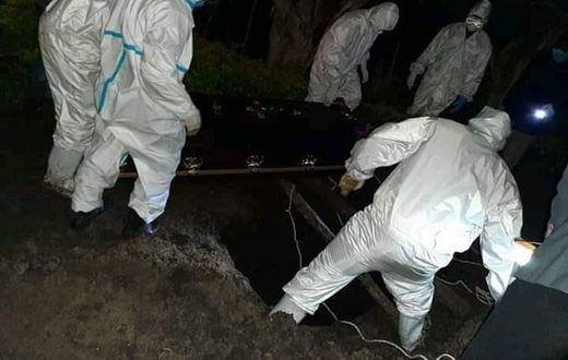 Night burial by State officials for 55-year-old Erick Kosgei who succumbed to Covid-19 in Kagawet, Bomet County