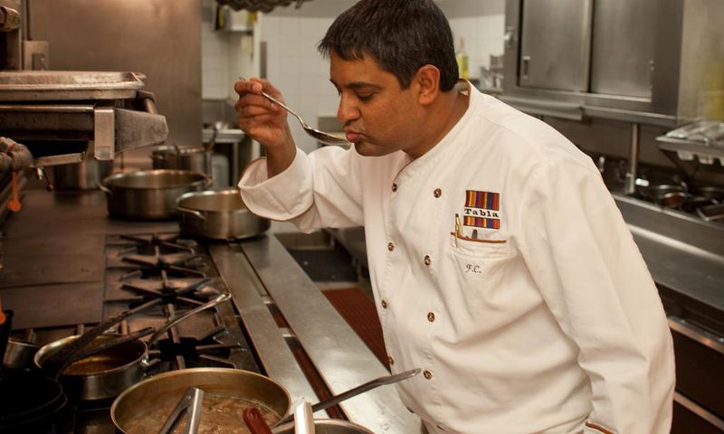 Floyd Cardoz, 59, Dies; Gave American Fine Dining an Indian Flavor