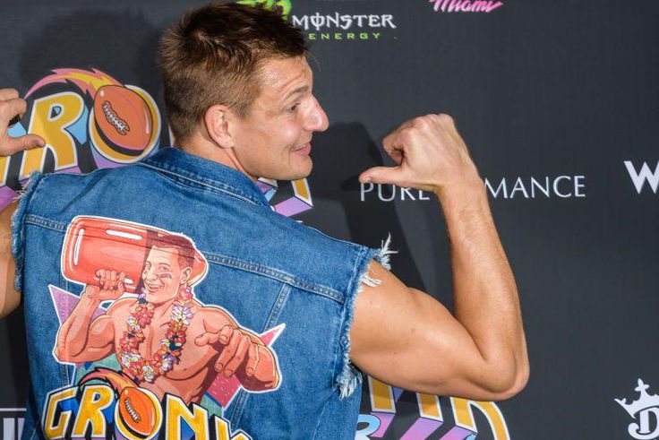 Rob Gronkowski Is Bulking Up for NFL Comeback