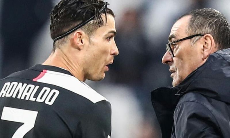 Juventus players and coach Sarri have agreed to take pay cuts